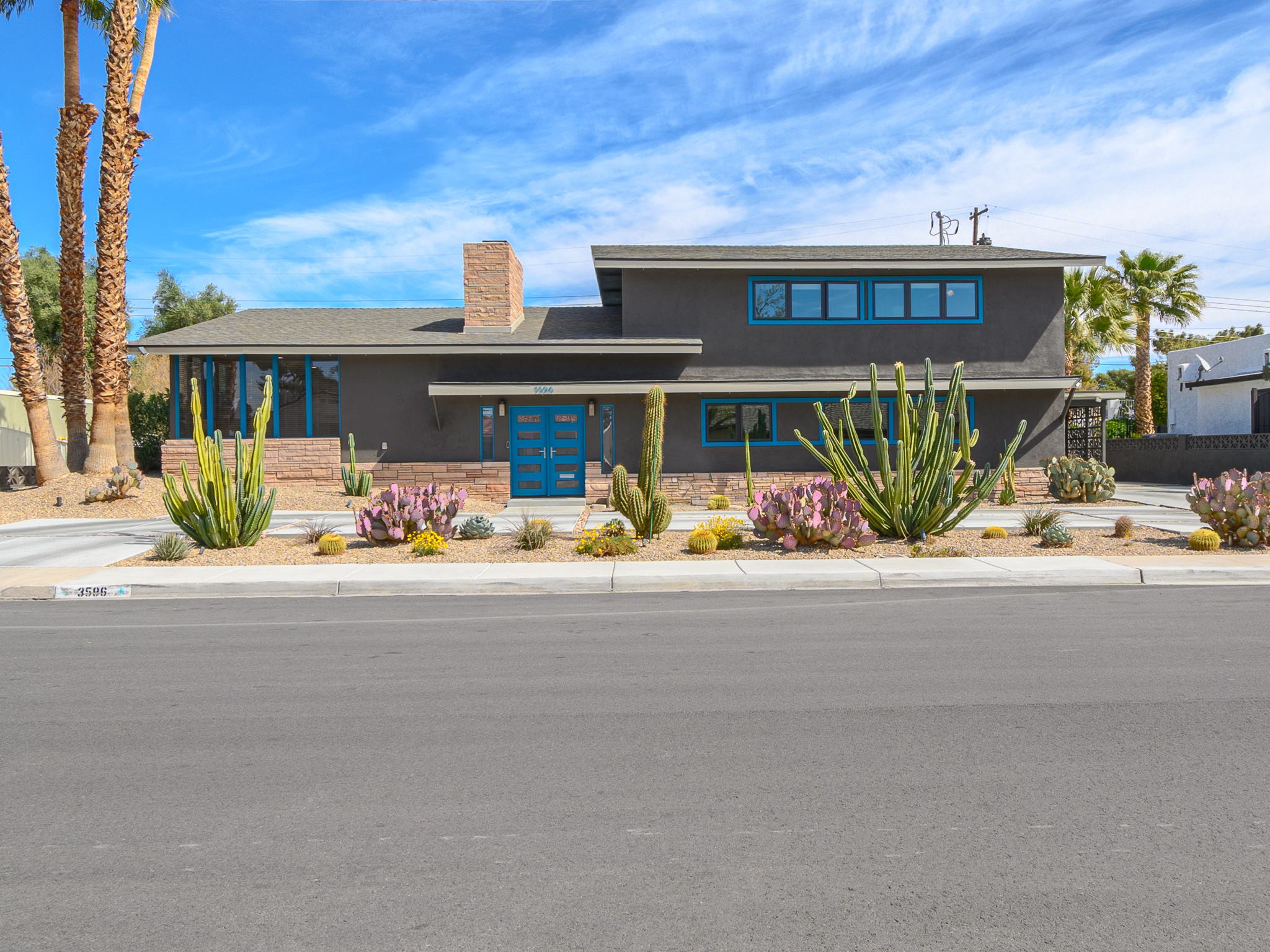 SOLD IN PARADISE PALMS, LAS VEGAS, NV. Very Vintage Vegas Las Vegas